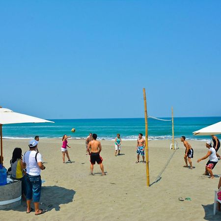Isla Bonita Beach Resort San Juan  Exterior photo