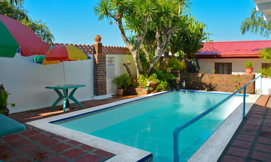 Isla Bonita Beach Resort San Juan  Exterior photo