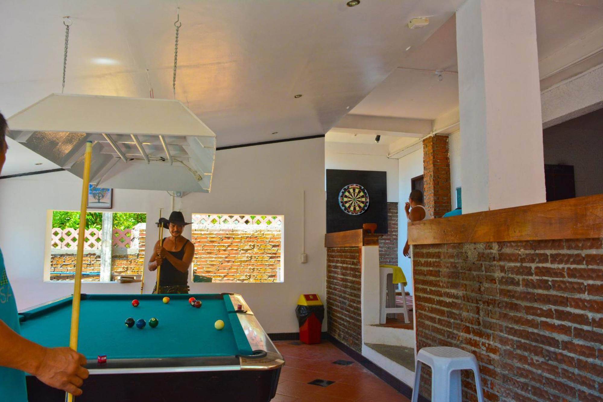 Isla Bonita Beach Resort San Juan  Exterior photo