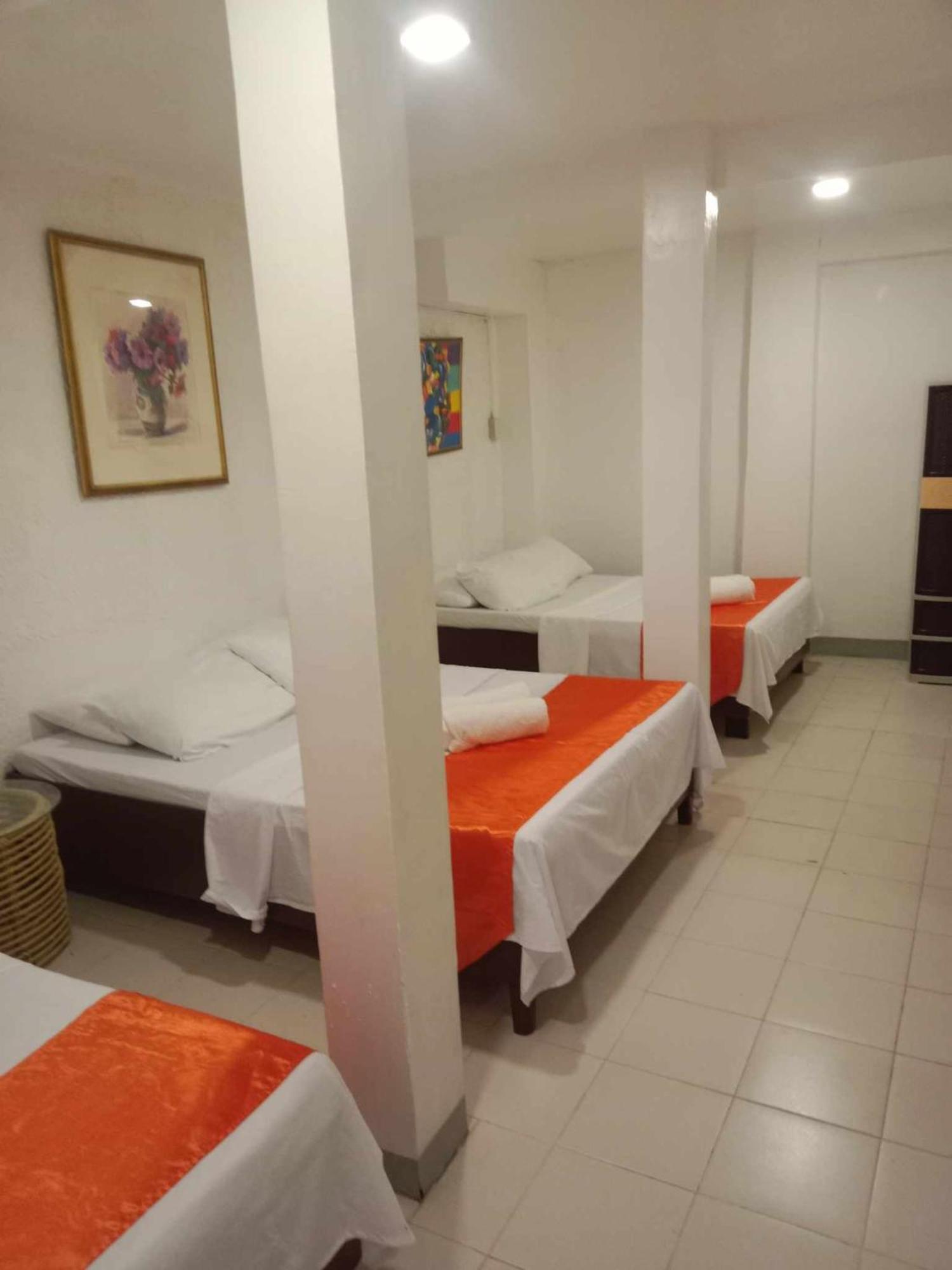 Isla Bonita Beach Resort San Juan  Exterior photo