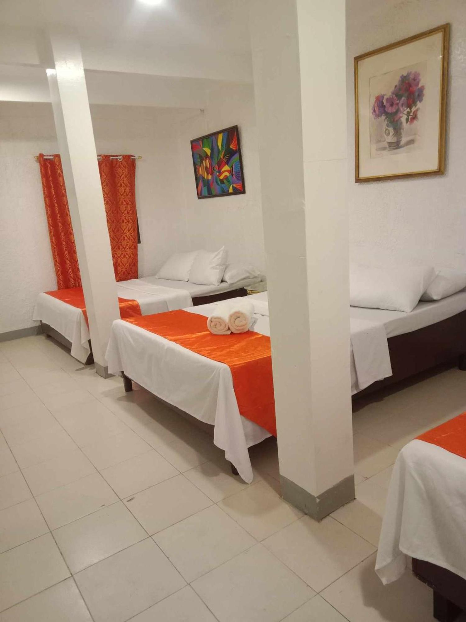 Isla Bonita Beach Resort San Juan  Exterior photo